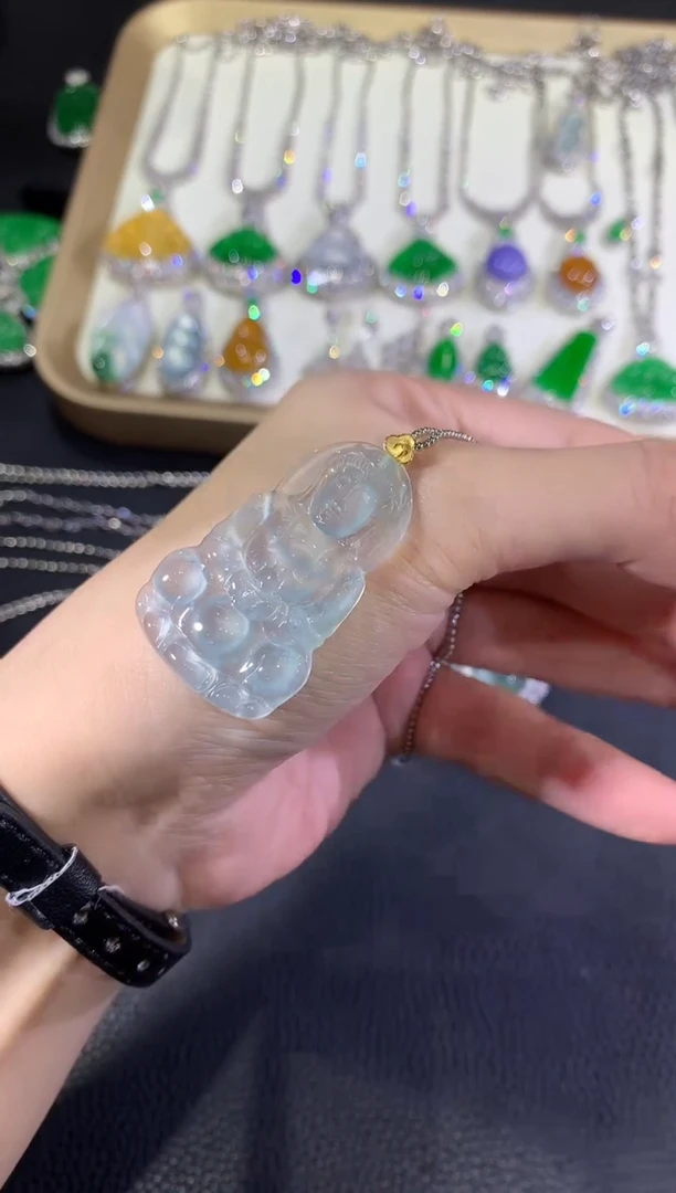 翡翠18K金镶嵌吊坠(不含链)6-观音（多样性发货一件