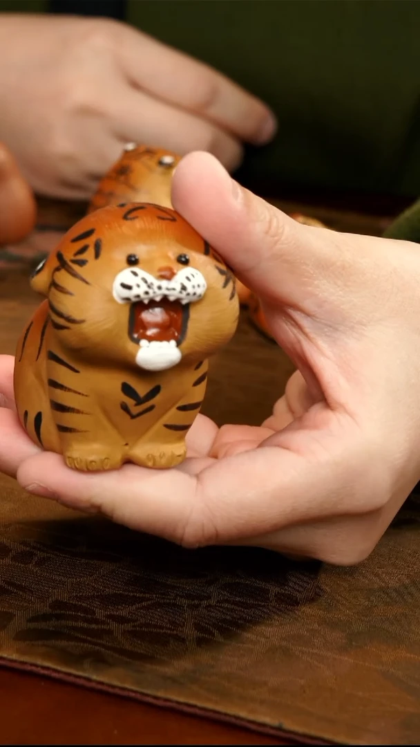 茶壶紫砂啸天虎茶宠