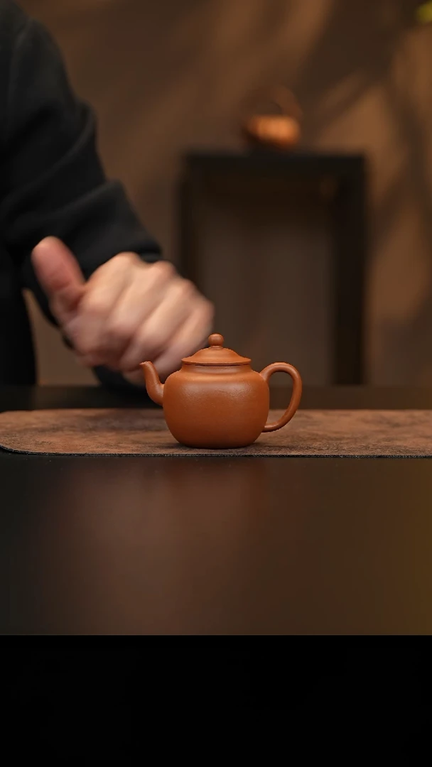 【闪购商品】紫砂茶壶允禾斋wzht 朱泥 笠帽宫灯 120c