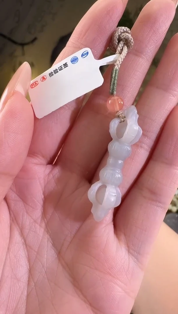 【闪购商品】和田玉颈饰未镶嵌金刚杵