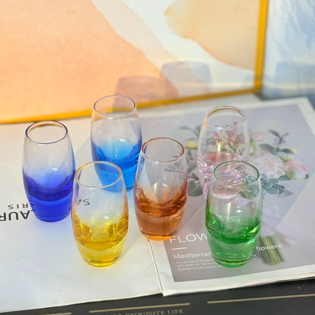 惊喜家日式不同色原色水晶玻璃白酒杯清酒杯烈酒杯个性简约