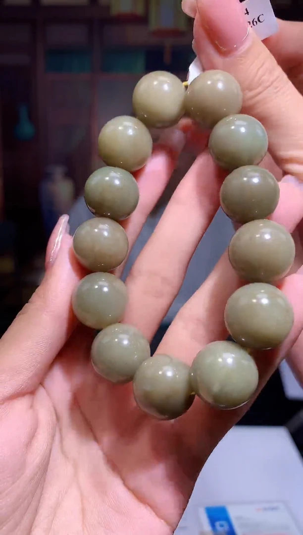 定制和田玉Boss阳天然和田玉（拍一发一)