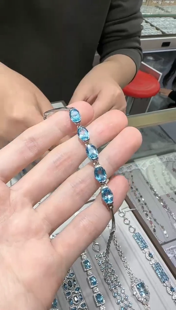 【闪购商品】托帕石手链银S925镶嵌6*8mm竹节设计款