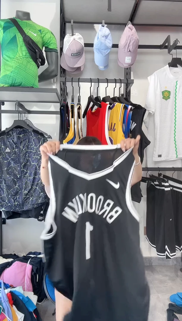 1608    编码 瑕疵款以直播间过款为准 尺码