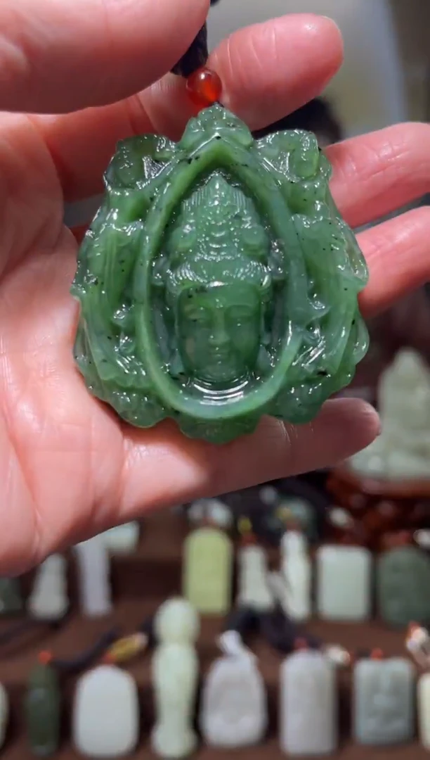 颈饰未镶嵌和田玉·