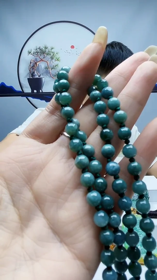 未镶嵌定制翡翠爱**田毛货挂件52