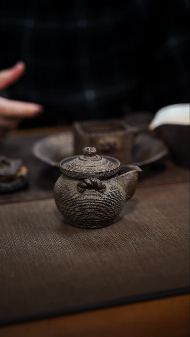 全手工制作  南蛮手抓宝瓶