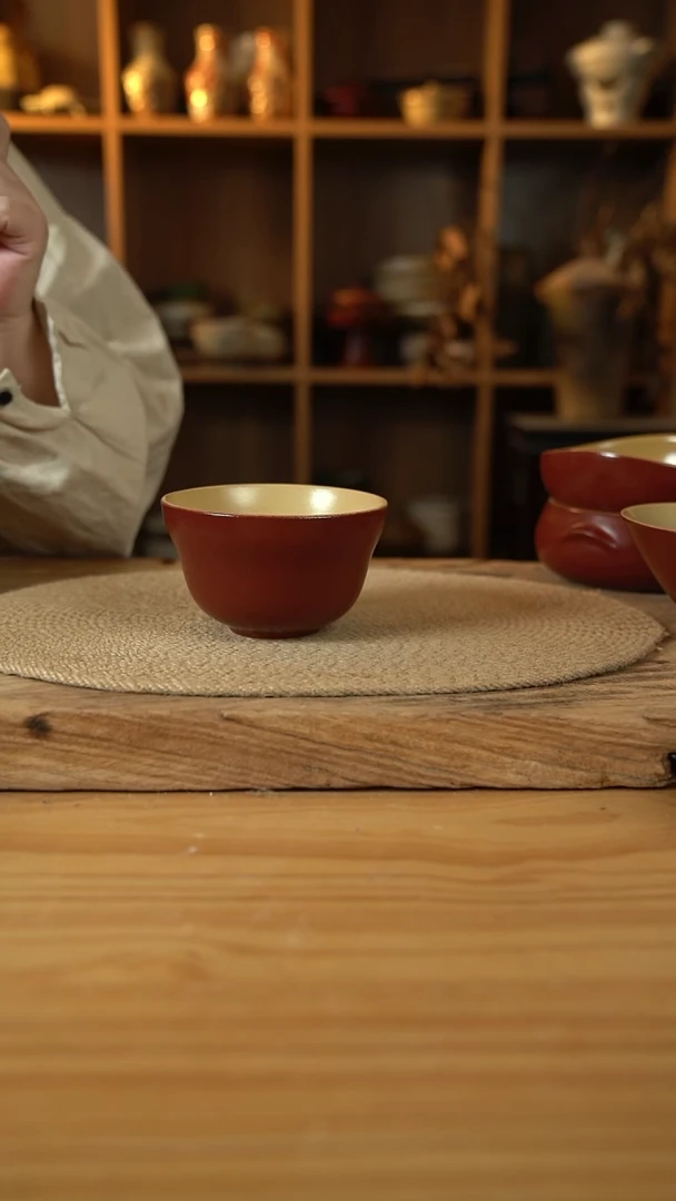 复古红系列的葫芦米饭碗1个