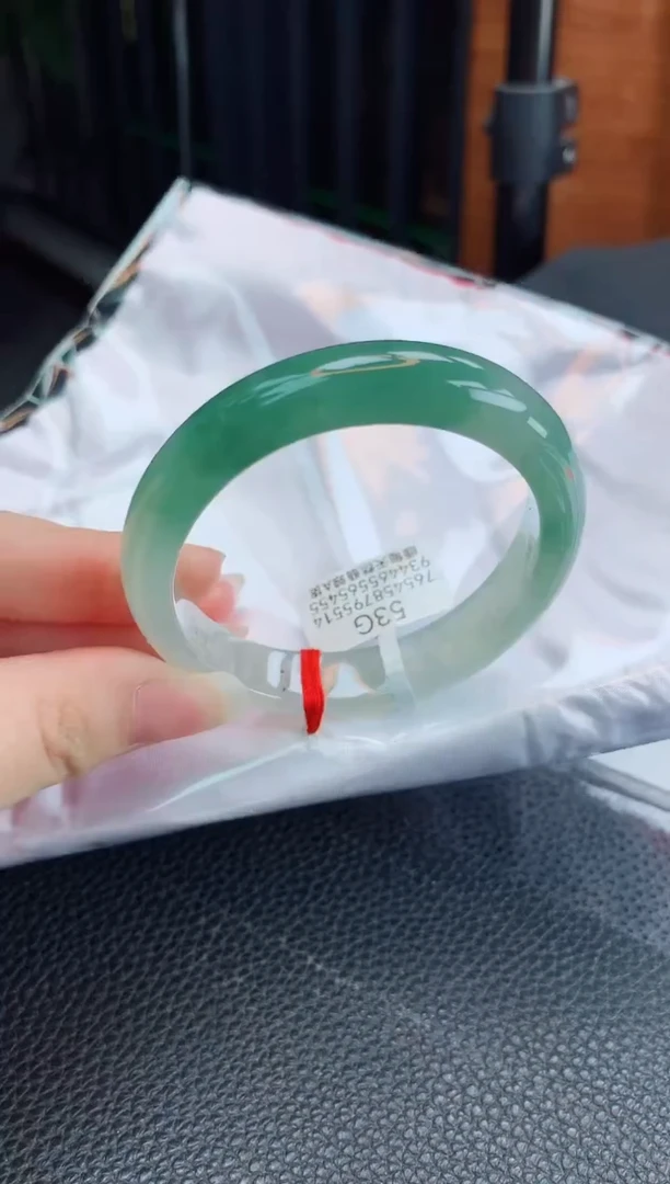 【闪购商品】翡翠手镯未镶嵌缅甸天然翡翠A货手镯