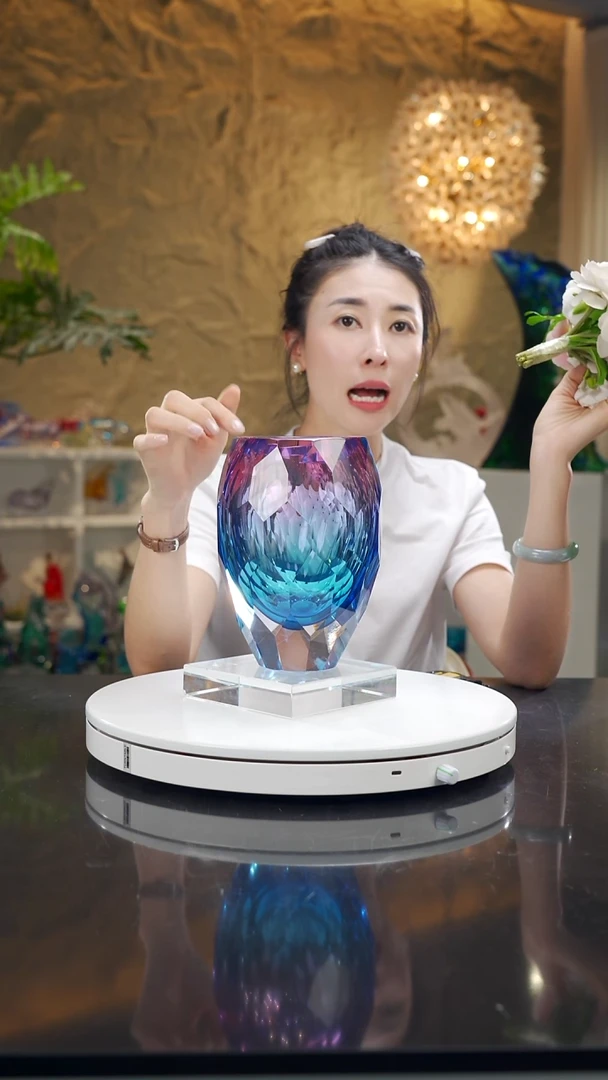 福利金红蓝切面花瓶9号