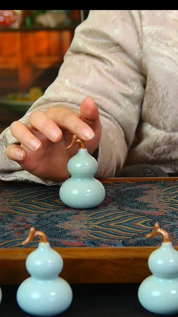 瓷片小葫芦摆件精品