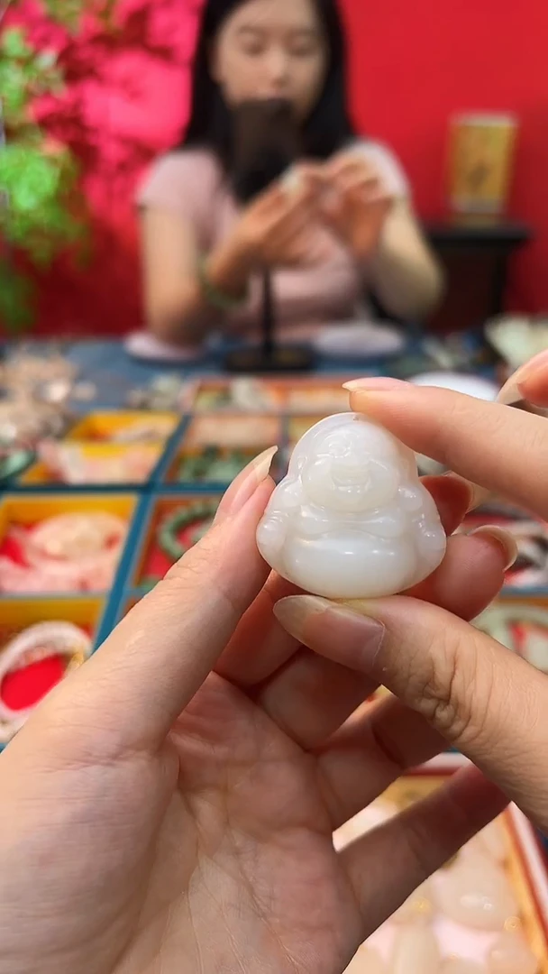 颈饰未镶嵌和田玉秋*白玉立体佛公