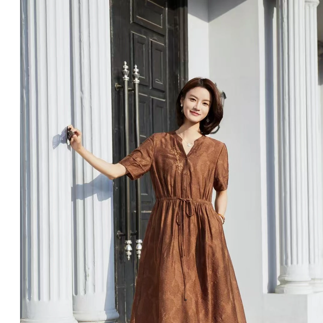 夏季纯色亚麻收腰文艺遮肉气质连衣裙