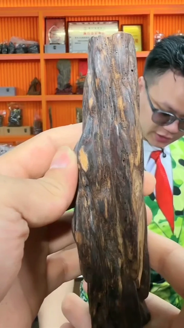 沉香手把件440号多样性发一