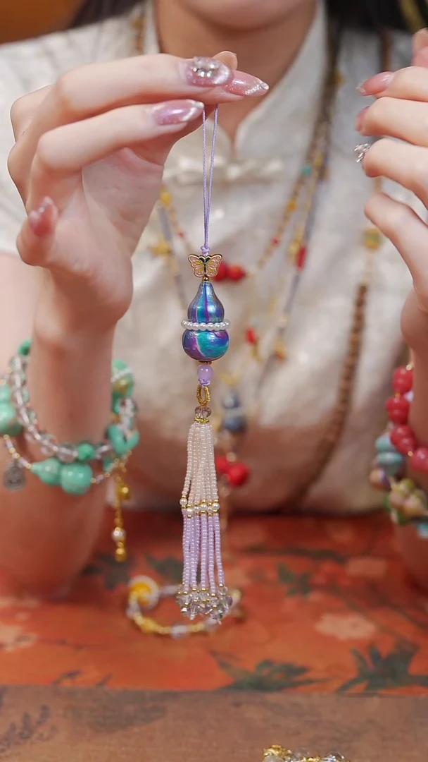 196手机挂件--------98