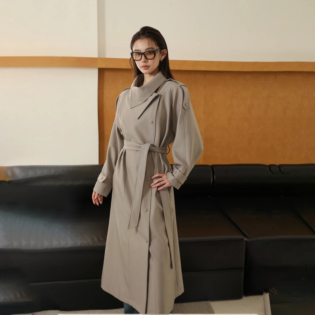 LOSA ROSA秋季新款设计感翻立领外套女高级感宽松长款秋天风衣