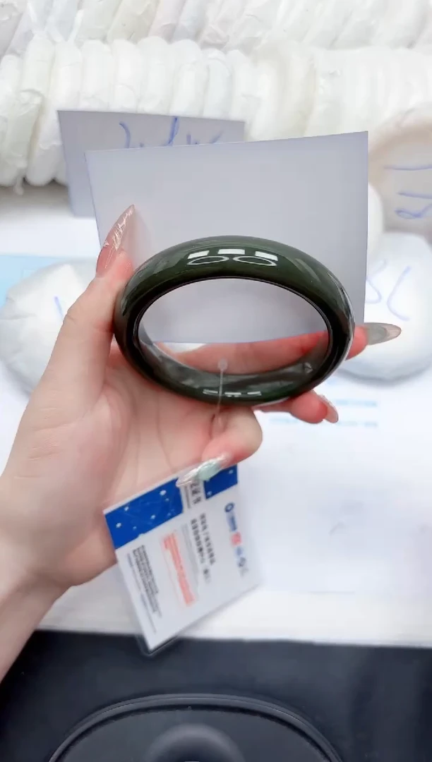 和田玉手镯未镶嵌322-56