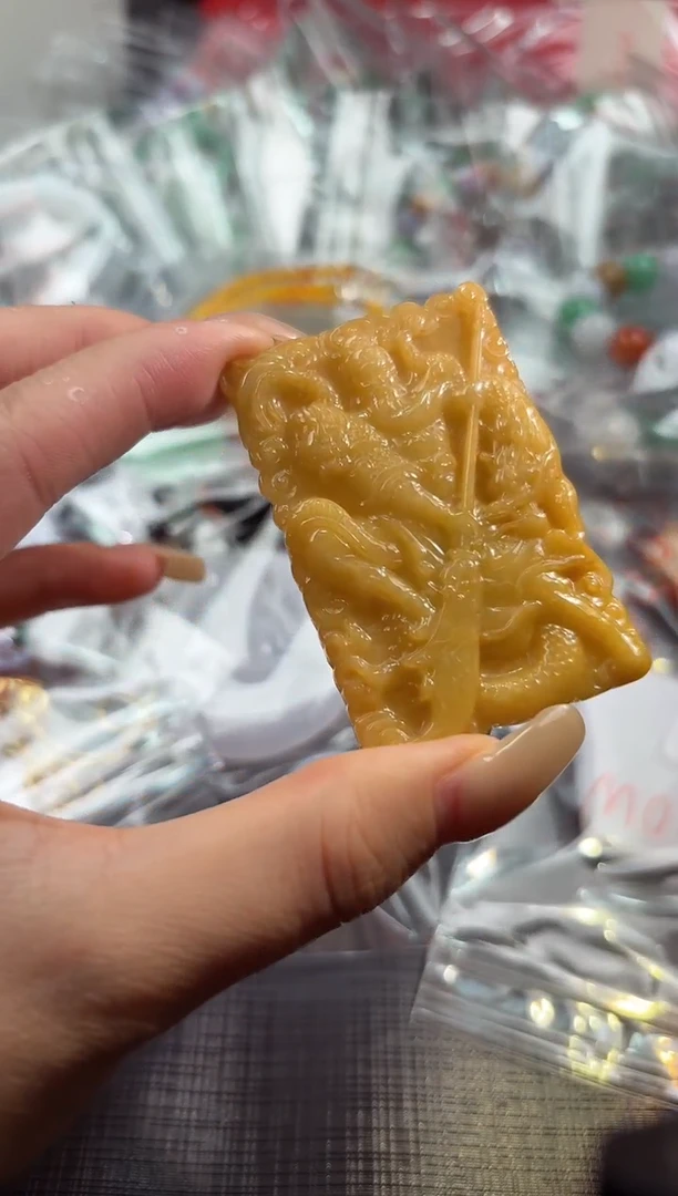 翡翠未镶嵌颈饰100714711