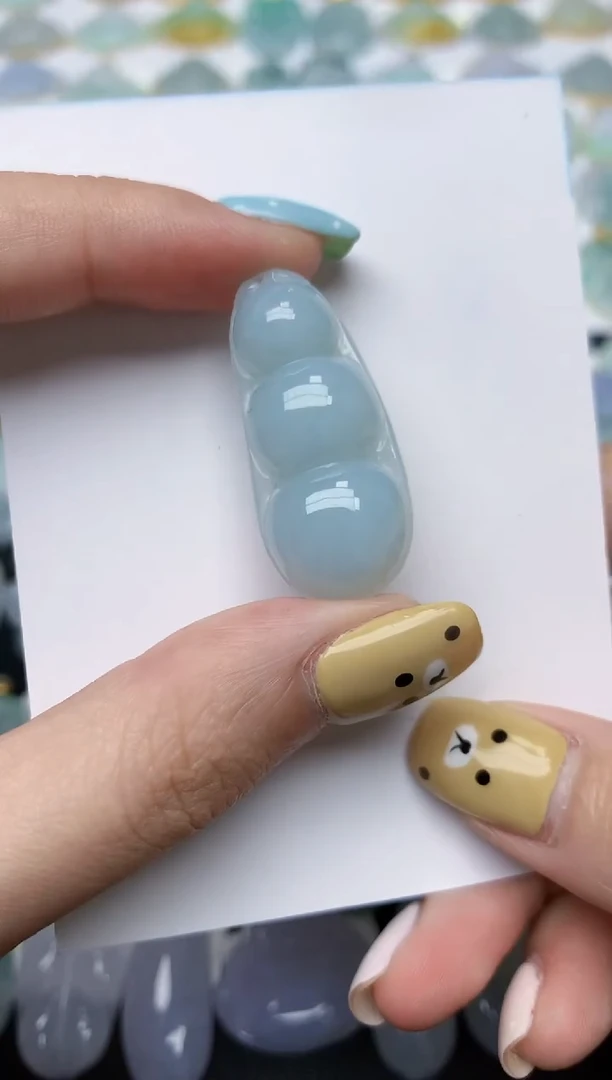 翡翠未镶嵌颈饰天然缅甸A货翡翠