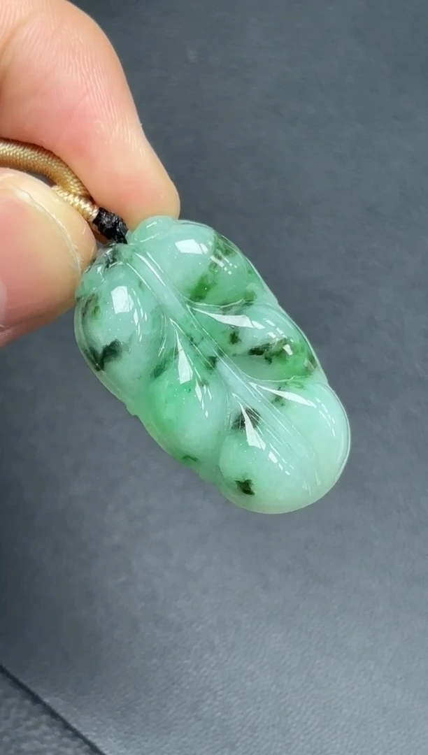 未镶嵌挂件翡翠叶子
