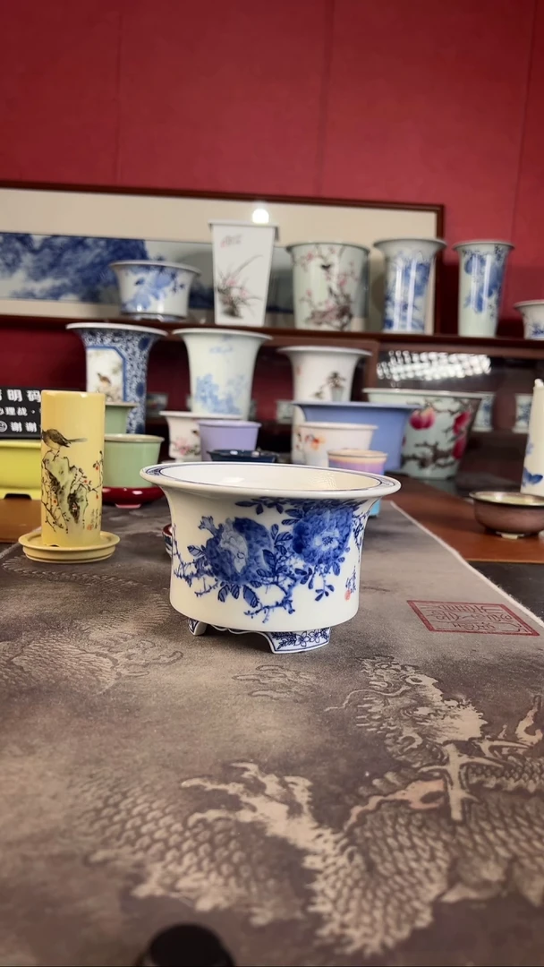 【闪购商品】青花手绘石榴纹青花手绘石榴纹