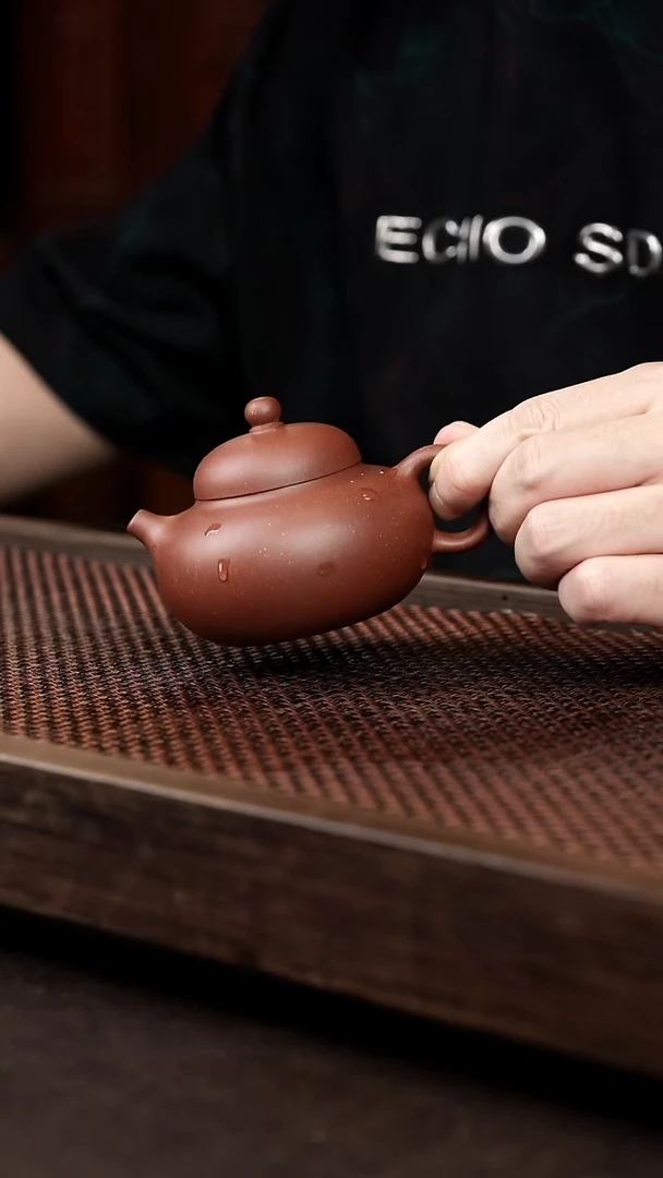 茶壶紫砂底槽清纳福