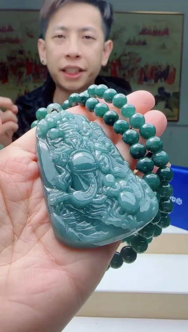 【闪购商品】翡翠颈饰未镶嵌1111111111