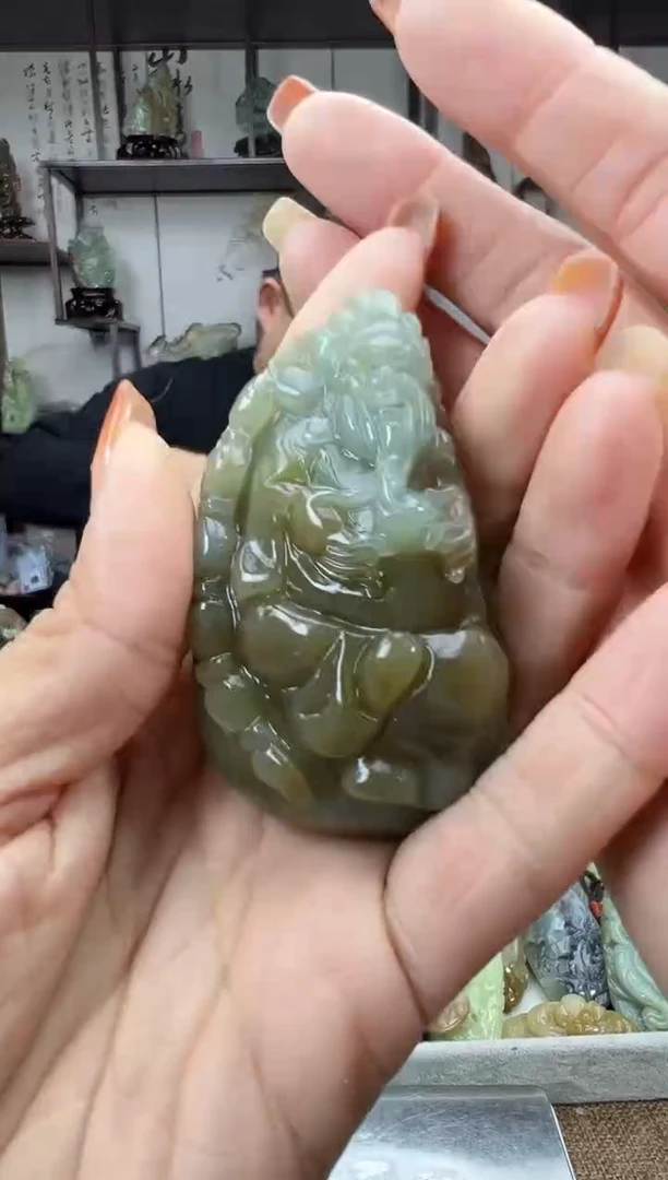 未镶嵌和田玉把件1