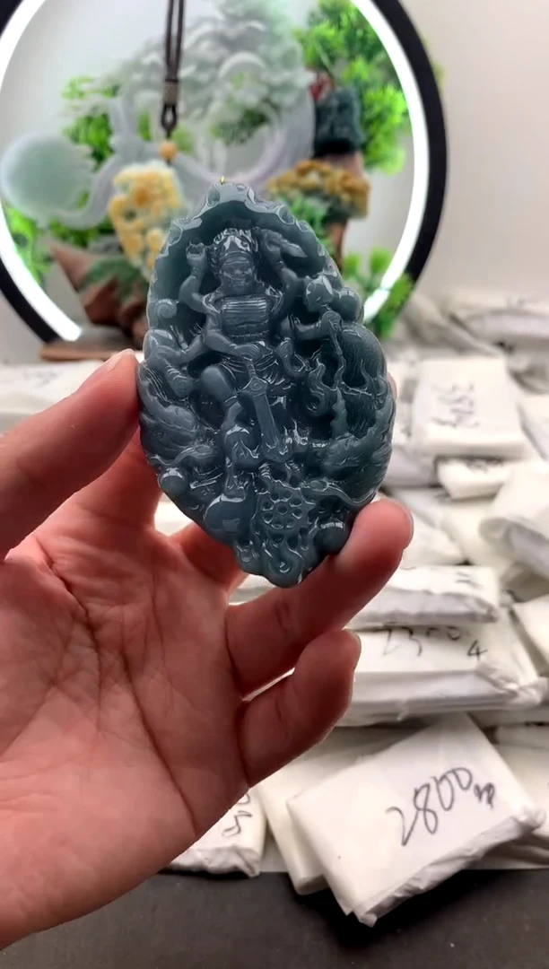 【闪购商品】翡翠颈饰未镶嵌不动明王