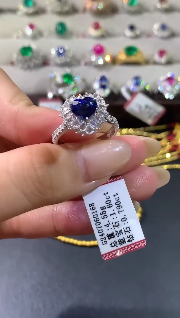 戒指|蓝宝石18K金镶嵌W497|28000