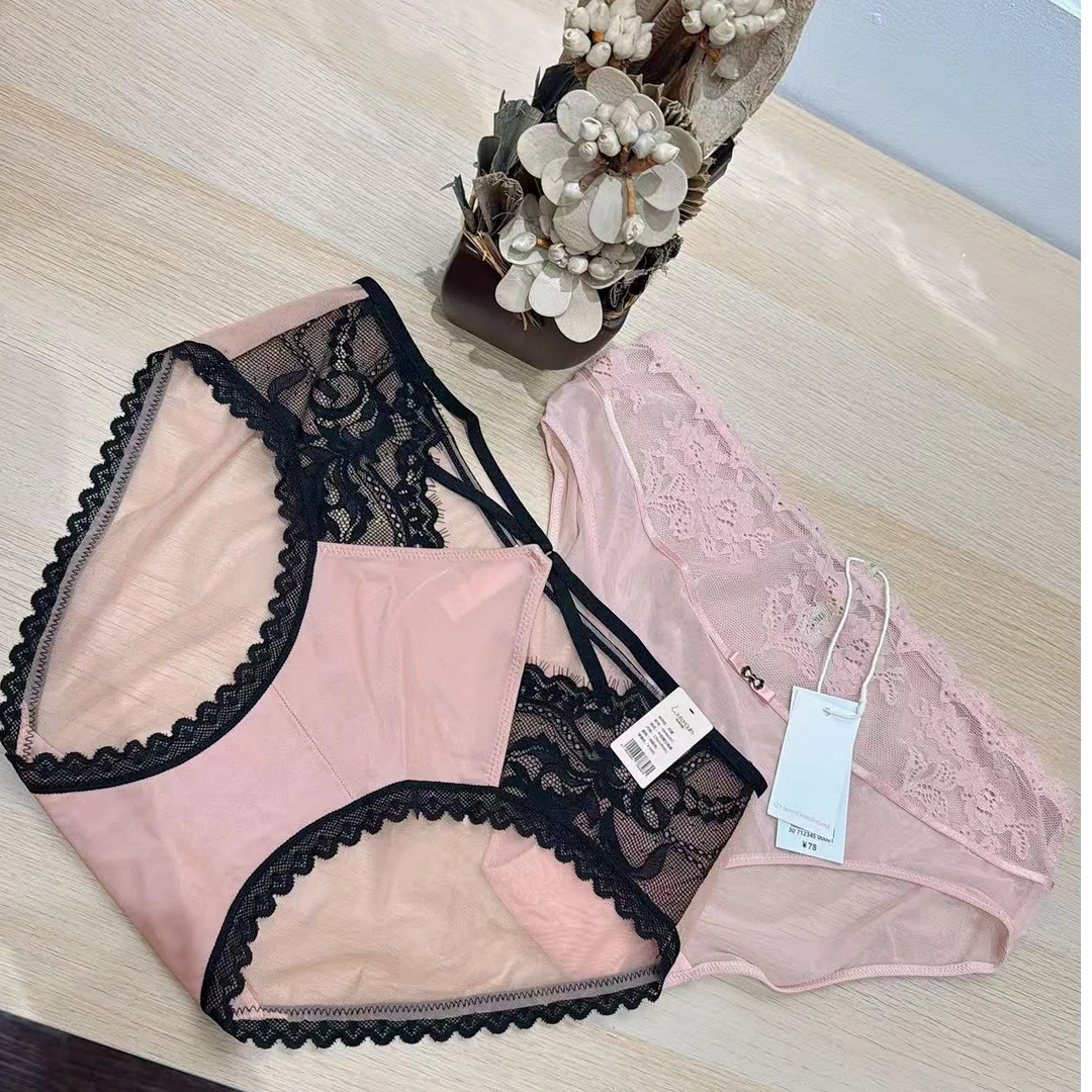 【女神专享】蕾丝中高腰内裤K2212C+GM84257