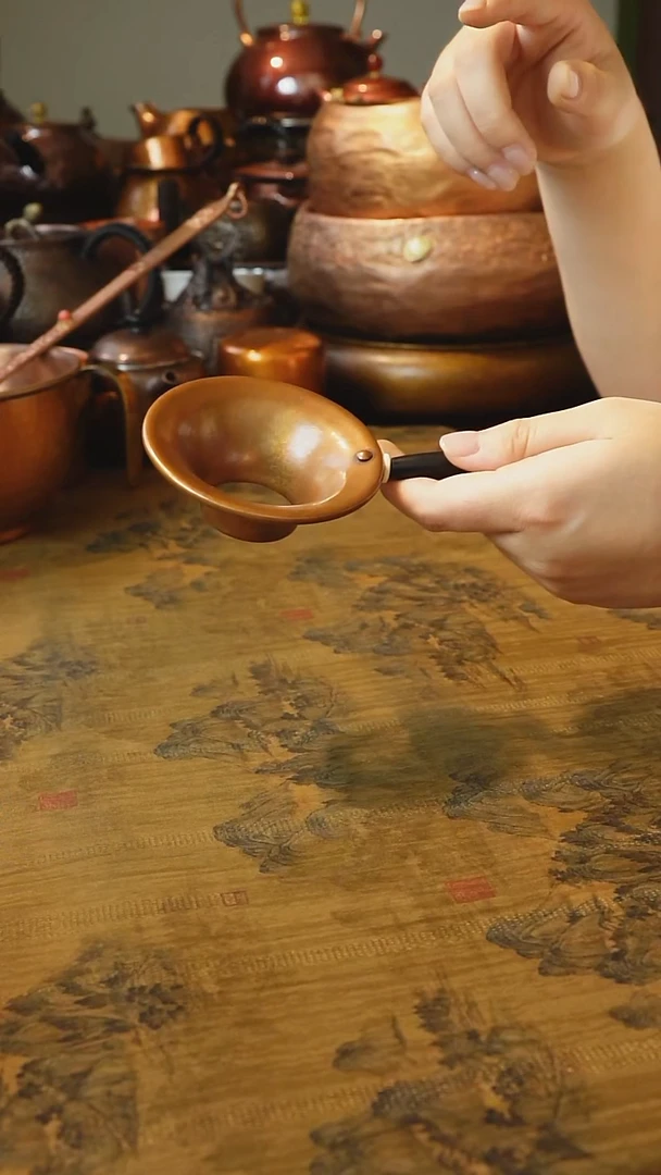 紫铜木柄款投茶器