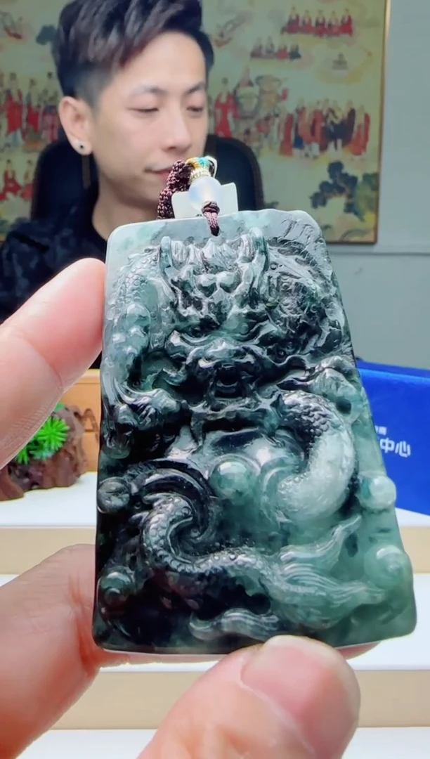 【闪购商品】翡翠颈饰未镶嵌1111111111