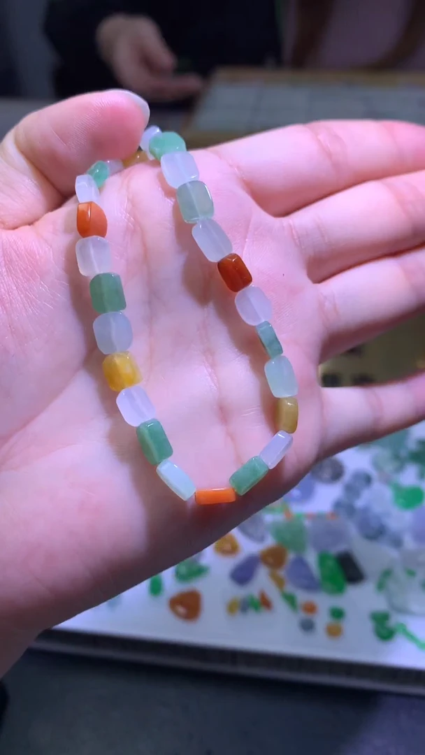 未镶嵌定制翡翠毛货