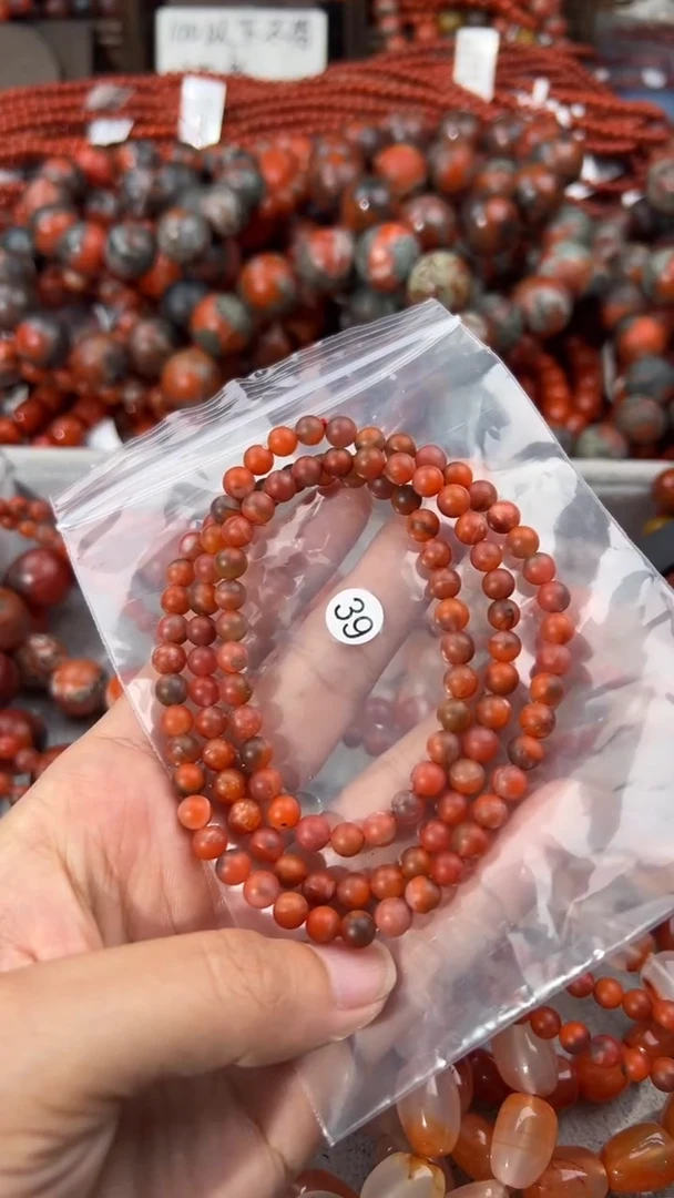 南红玛瑙手串未镶嵌5+