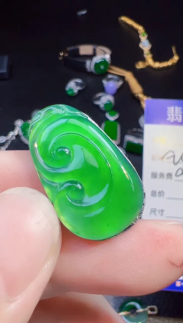 颈饰未镶嵌翡翠8**8翡翠