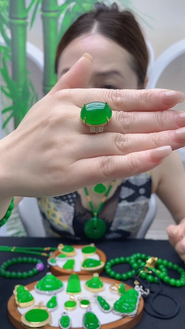 14K金镶嵌戒指翡翠J04