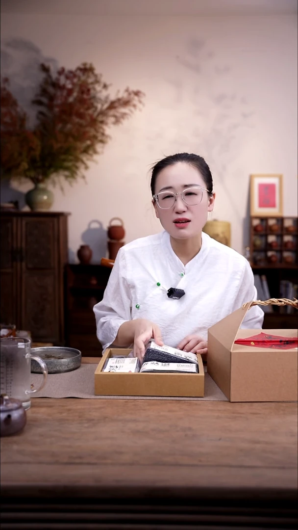 茶壶紫砂三斤乌米礼盒装