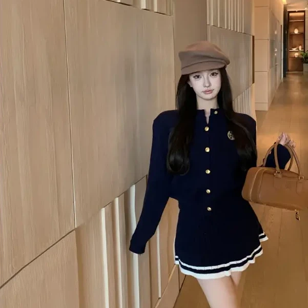 韩系撞色学院风长袖针织开衫女早秋季新款显瘦上衣百褶裙两件套潮
