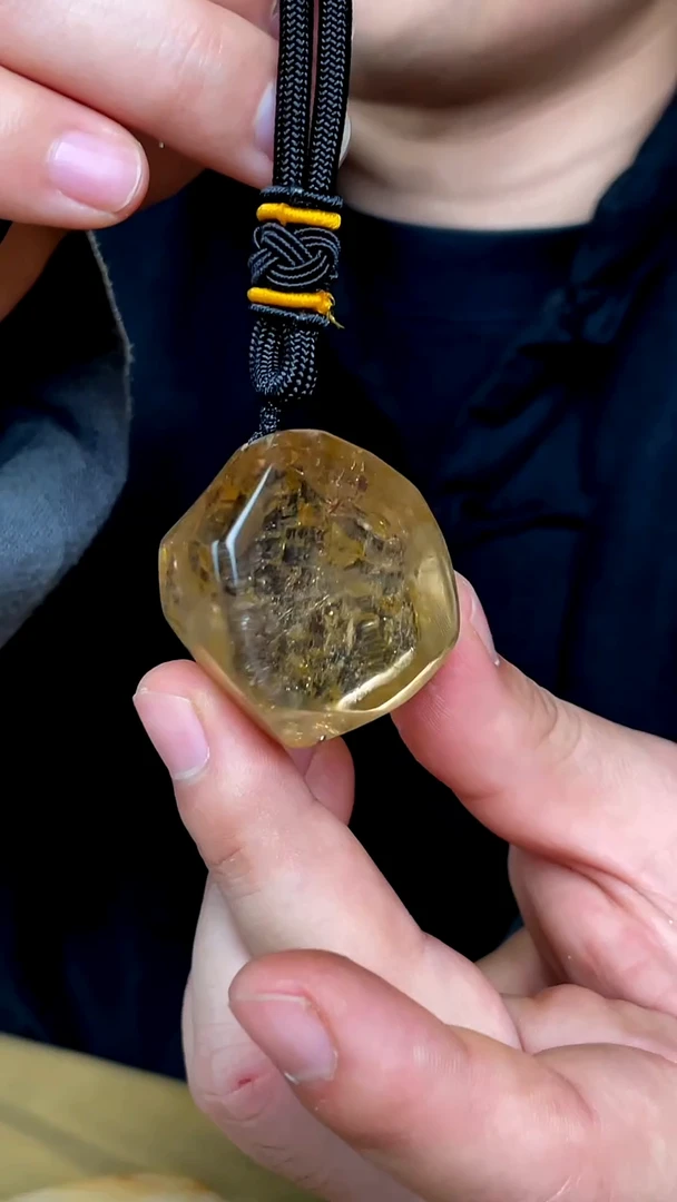 水晶摆件未镶嵌45