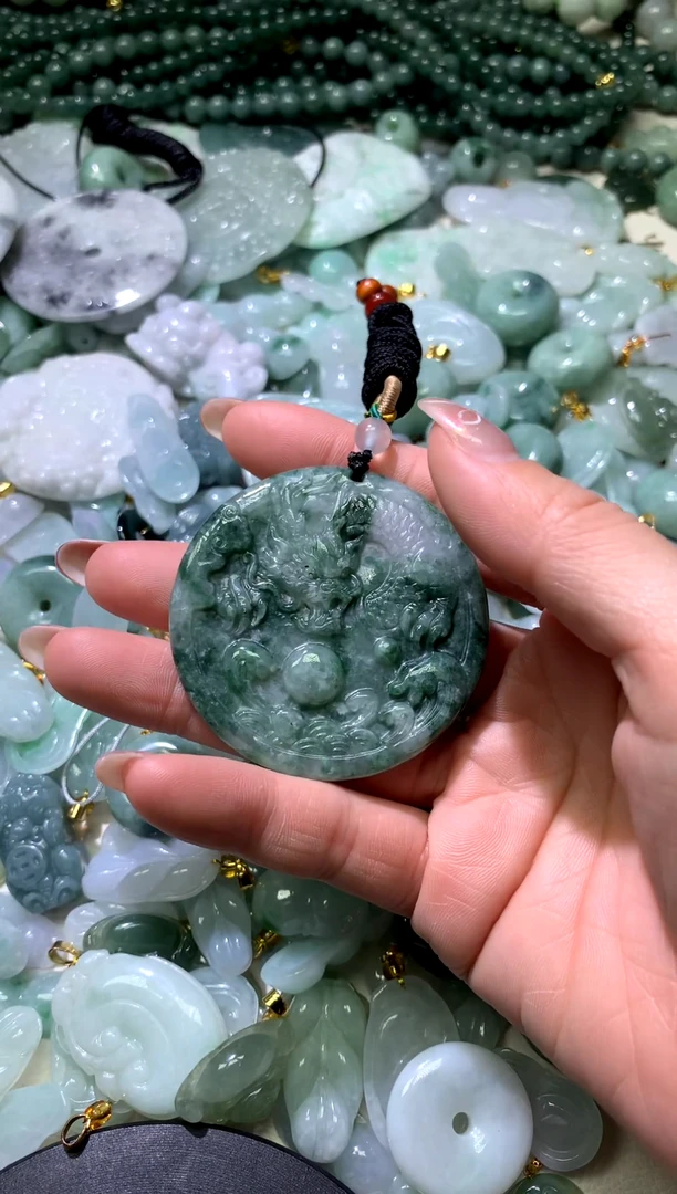 吊坠(不含链)未镶嵌翡翠1