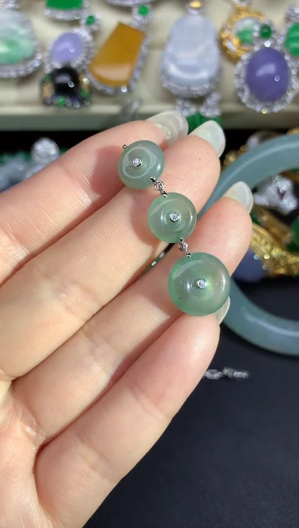 颈饰18K金镶嵌翡翠45-七夕珠宝季