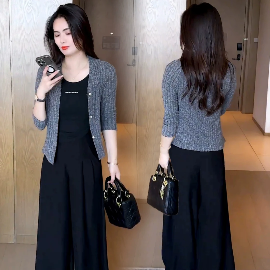 针织开衫外套女2025秋季新款不挑身材显瘦减龄外搭披肩配裤子上衣