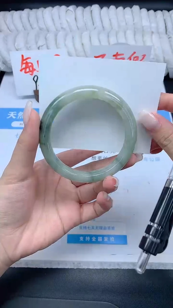 石英质玉手镯未镶嵌K153-58