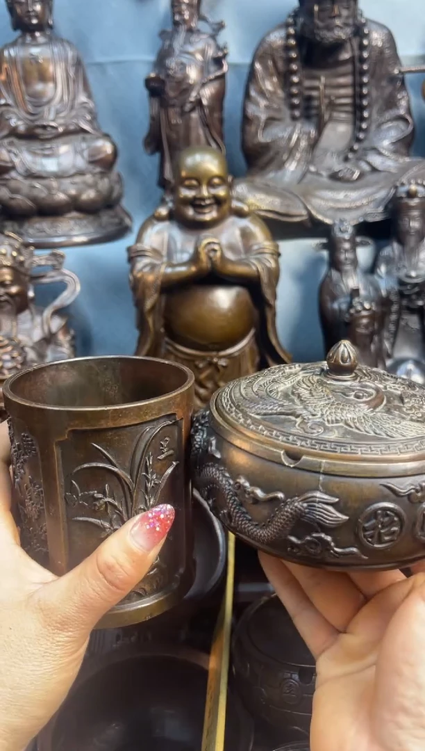 【闪购商品】1案台摆件 物品摆件大龙凤烟灰缸梅兰竹菊笔
