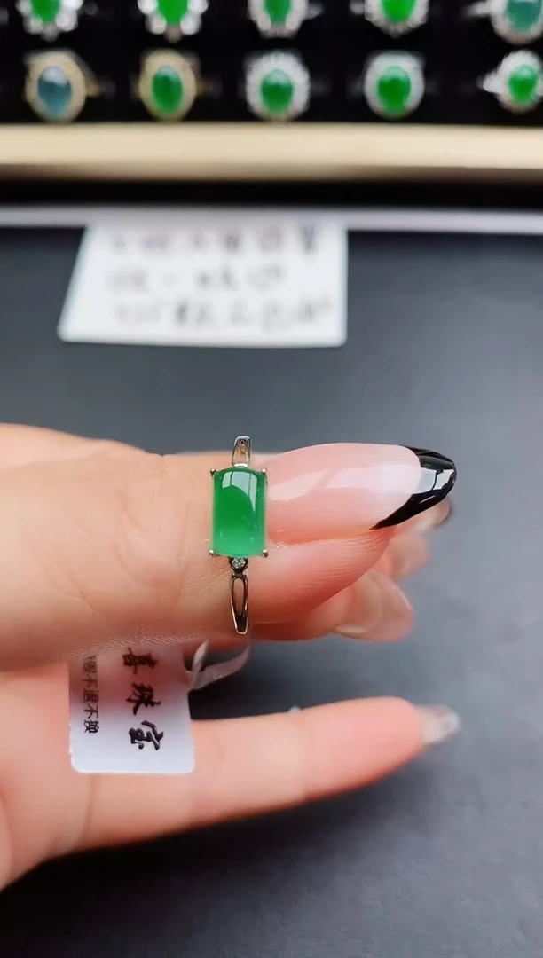 翡翠戒指银S925镶嵌50800