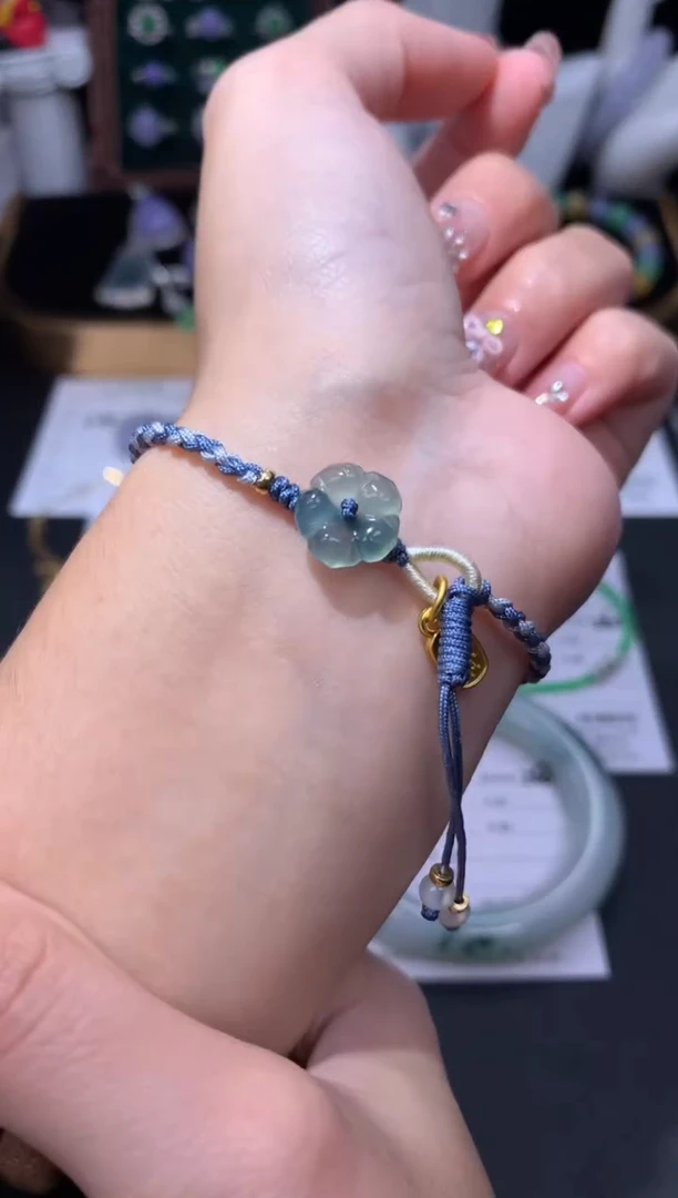 颈饰未镶嵌翡翠48小时鉴赏期 退货不扣服务费