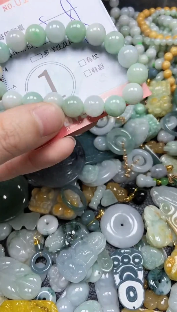 翡翠未镶嵌颈饰闪购0178557