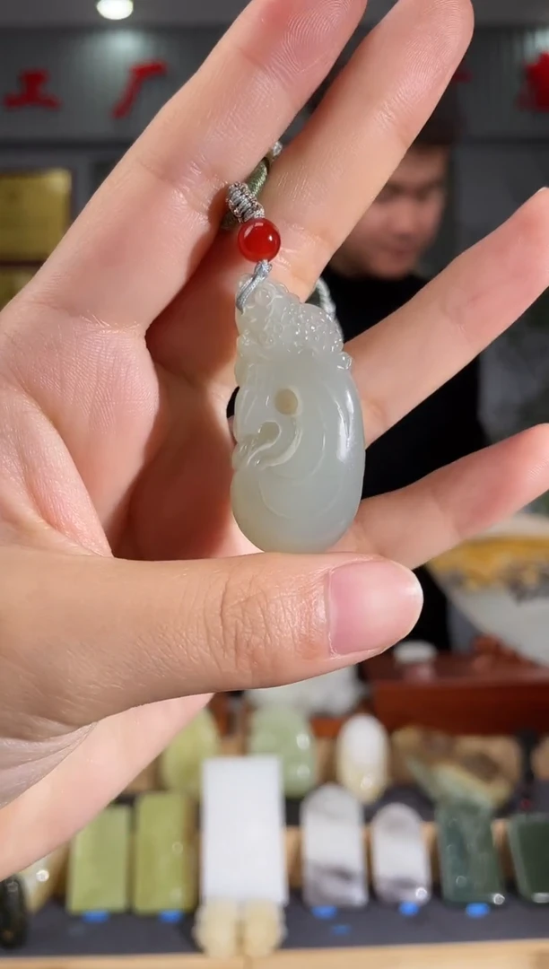 【闪购商品】和田玉颈饰未镶嵌拍一发一 多样性发货
