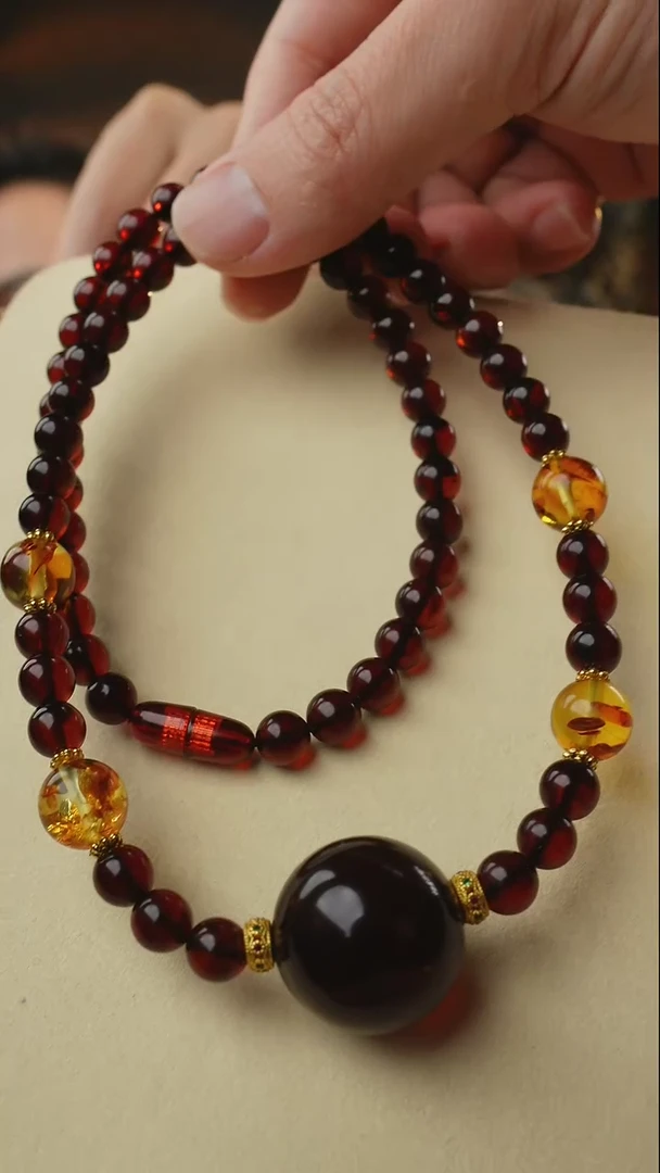 【闪购商品】琥珀颈饰未镶嵌21+血珀锁骨链